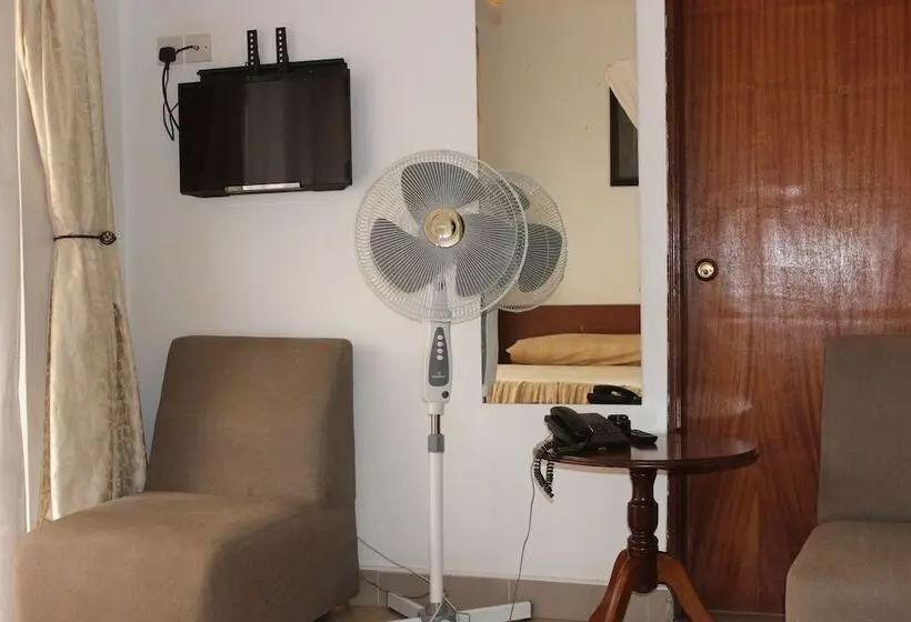 Sky Hotel International