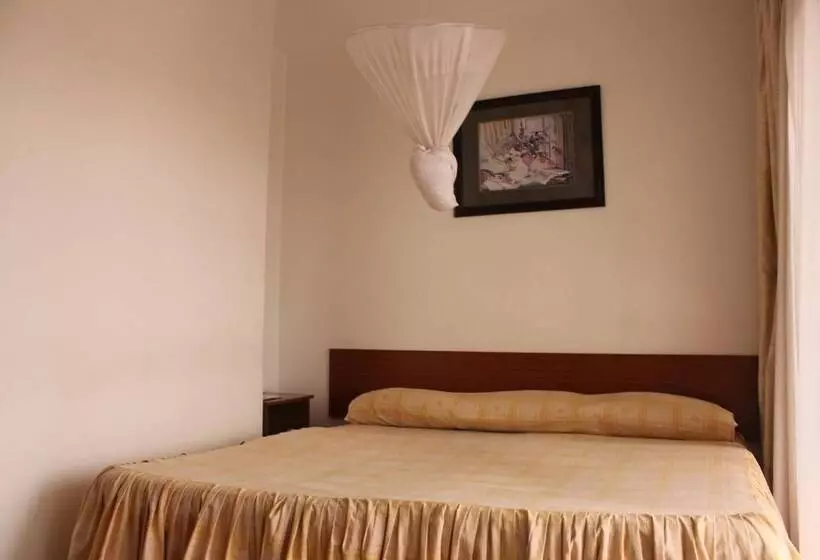 Sky Hotel International