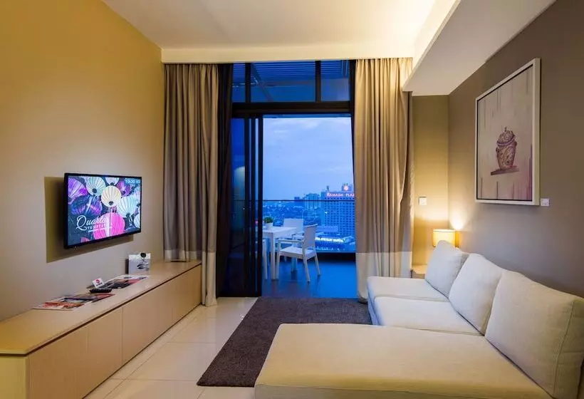 Hotel The Pines Melaka