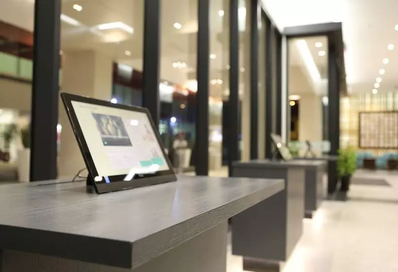 Hotel The Pines Melaka