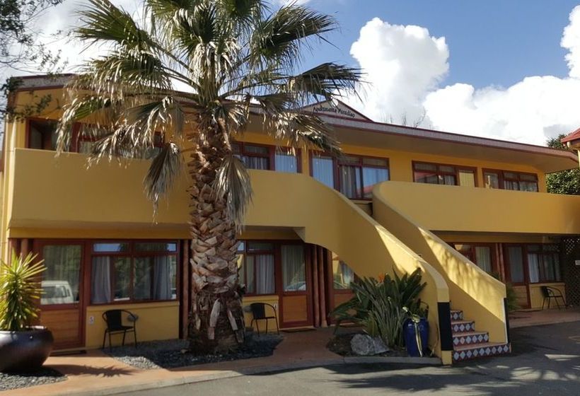 Motel Apartments Paradiso