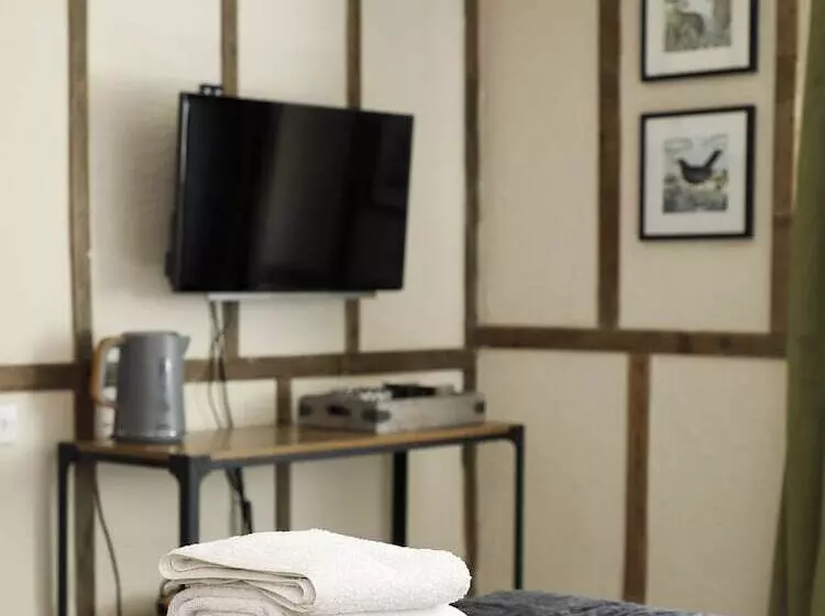 펜션 Woodleys Farmhouse