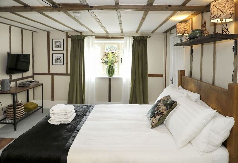 פנסיון Woodleys Farmhouse