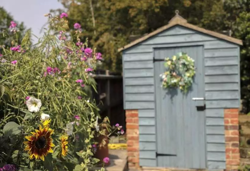 펜션 Woodleys Farmhouse