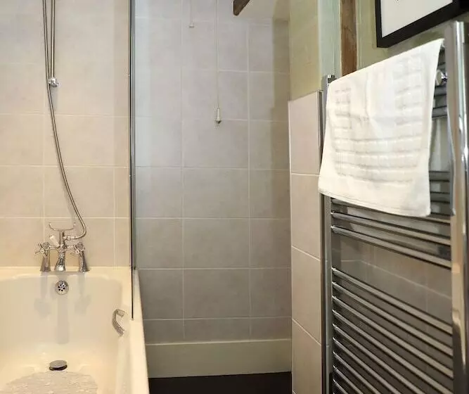 펜션 Woodleys Farmhouse