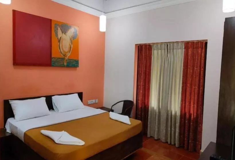 住所  Miramar Residency