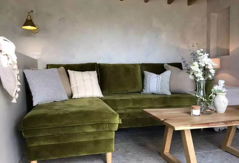 Beautiful 1 Bed Cottage In Saint Agnes