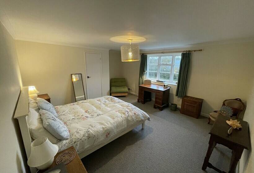 Beautiful 2bed Cottage In Knowle St Giles Nr Chard