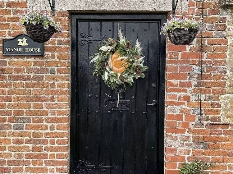 Beautiful 2bed Cottage In Knowle St Giles Nr Chard