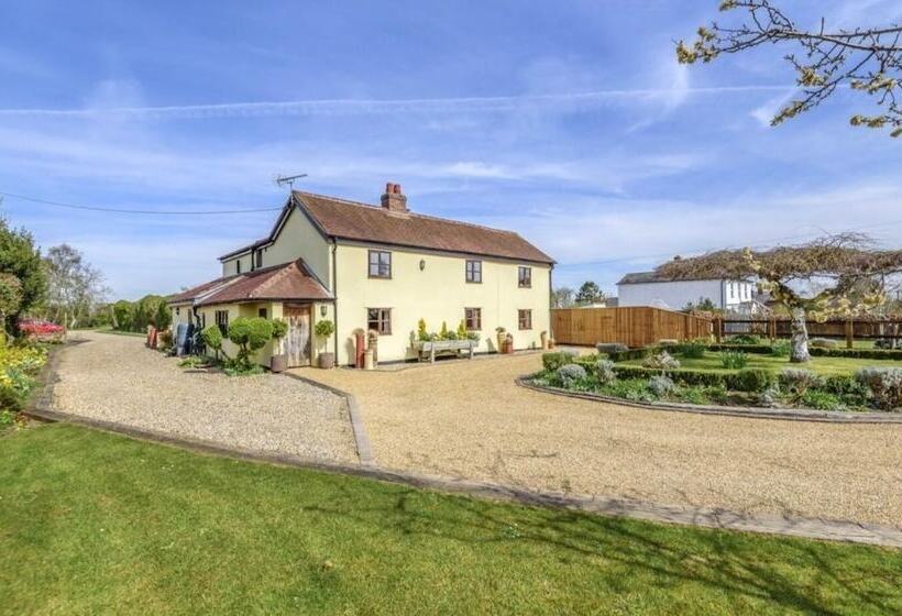 ベッドアンドブレックファースト Well Cottage Country Accommodation