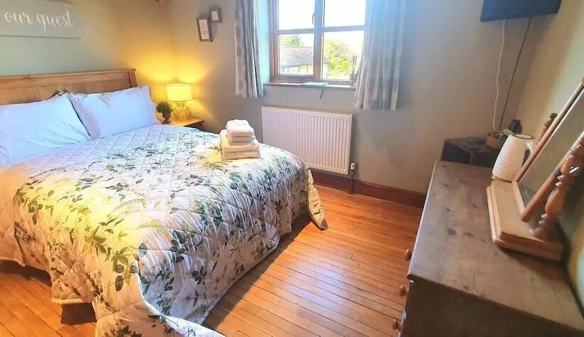 ベッドアンドブレックファースト Well Cottage Country Accommodation
