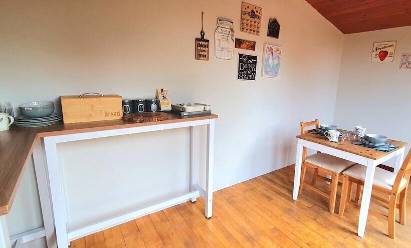 ベッドアンドブレックファースト Well Cottage Country Accommodation