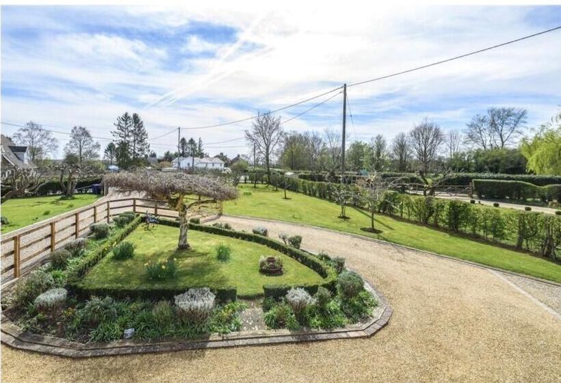 ベッドアンドブレックファースト Well Cottage Country Accommodation