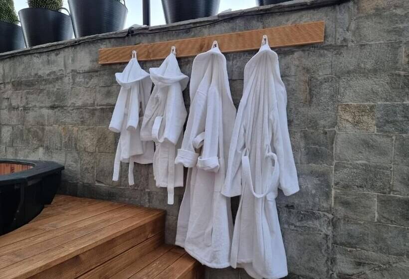 Boutique Hotel Entry E