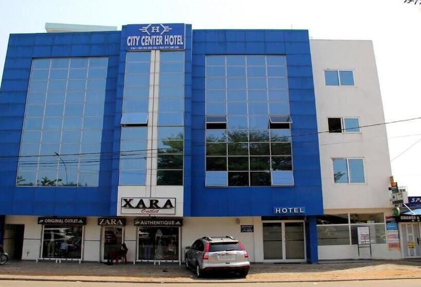 هتل Benin City Center