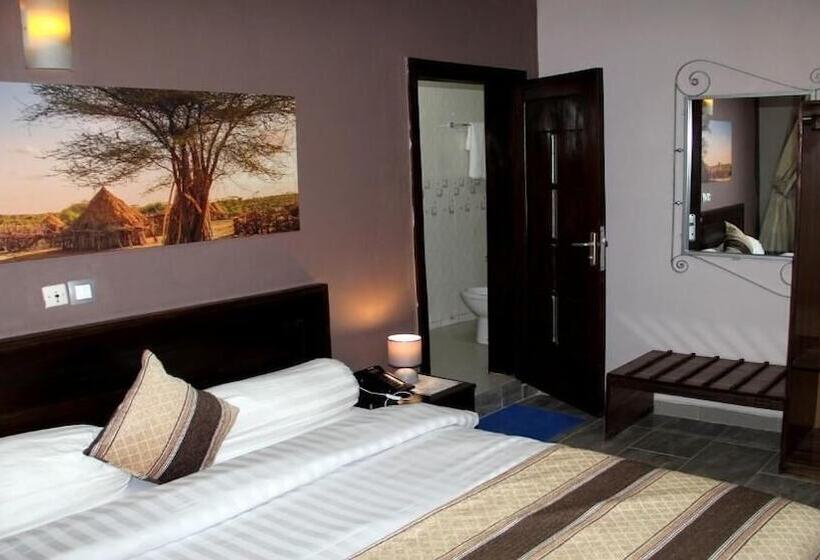 هتل Benin City Center