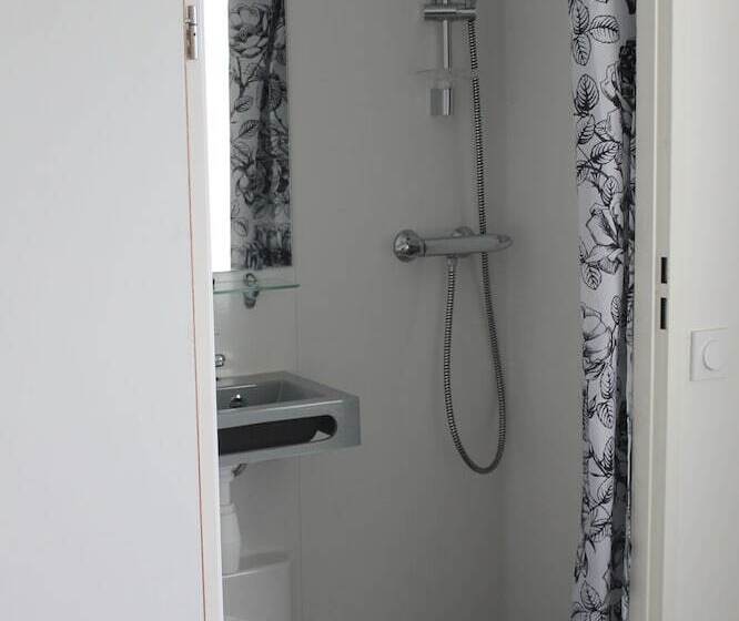 فندق Hôtel Et Restaurant De La Gare Torigny Les Villes