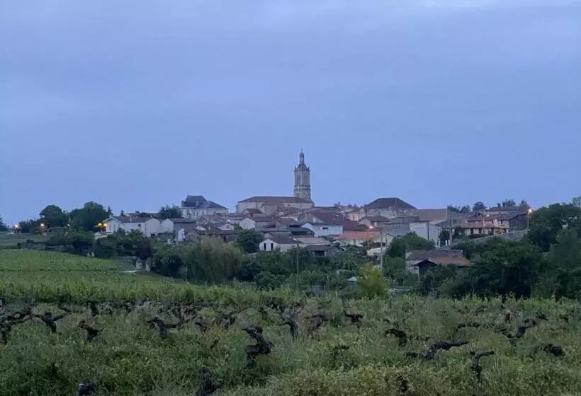 Majatalo Château Papounan