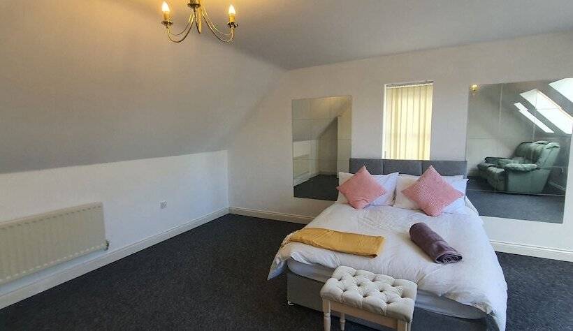 Пансион Luxury King House