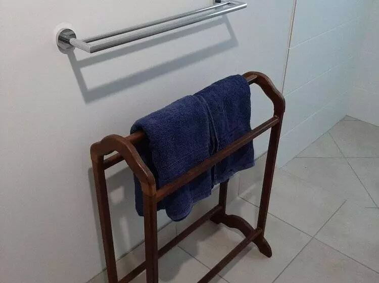 Majatalo Room In Guest Room   Cozy Room With Separate Entrance And Ensuit Bathroom