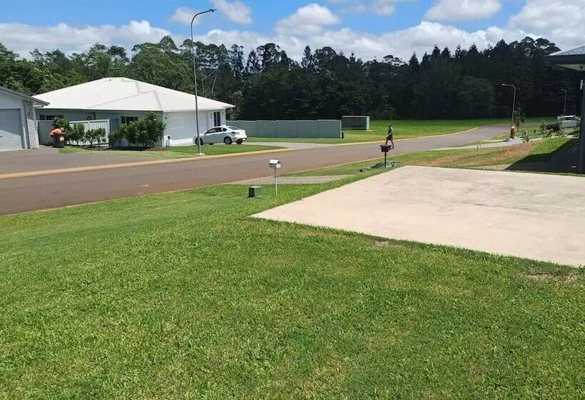 Majatalo Room In Guest Room   Cozy Room With Separate Entrance And Ensuit Bathroom