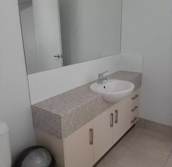 Majatalo Room In Guest Room   Cozy Room With Separate Entrance And Ensuit Bathroom