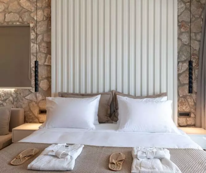 Majatalo Theretra Pefki Seaside