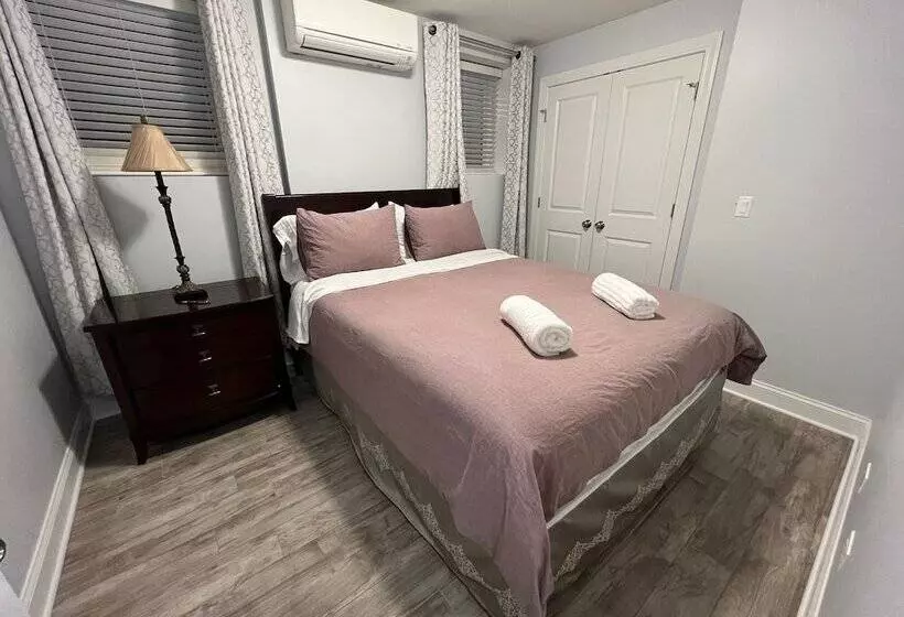 پانسیون Wrigleyville Inn