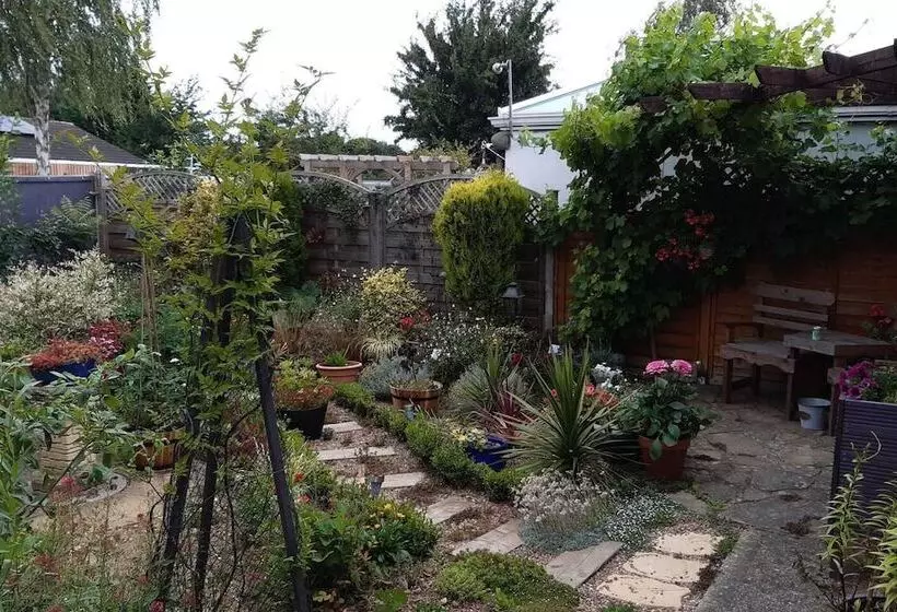 レジデンス Charming 1 Bed House, A Home From Home In Lincoln