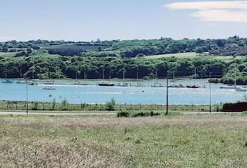 レジデンス Marinaa Inn, Welcome Home