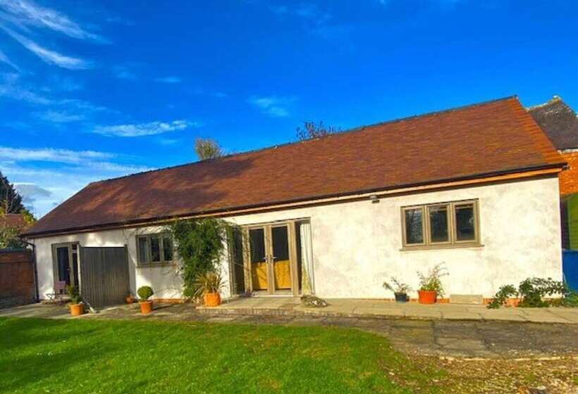 The Cart House Staverton Cheltenham