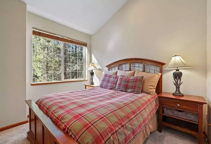 The Lodge On Oaxaco   Epic Man Cave / Billiard Room