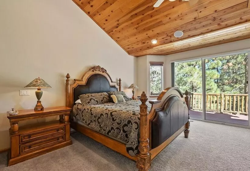 The Lodge On Oaxaco   Epic Man Cave / Billiard Room