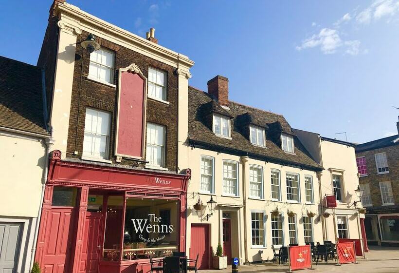 פונדק The Wenns Chop & Ale House