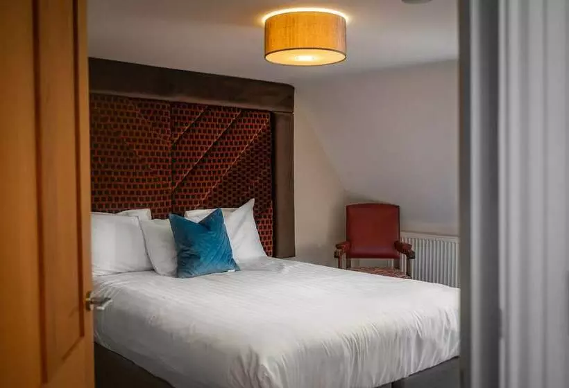 Hostelli The Wenns Chop & Ale House