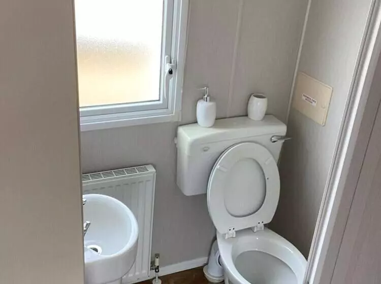 ホテル Captivating 2 Bed Villa In Pevensey