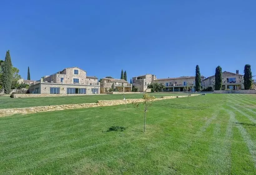 ホテル Domaine De Privadière & Spa