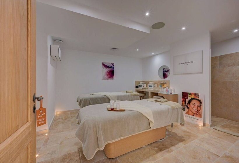 호텔 Domaine De Privadière & Spa