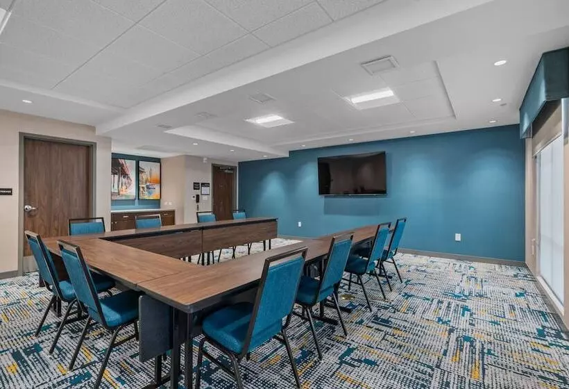 Hotelli Hampton Inn Morro Bay