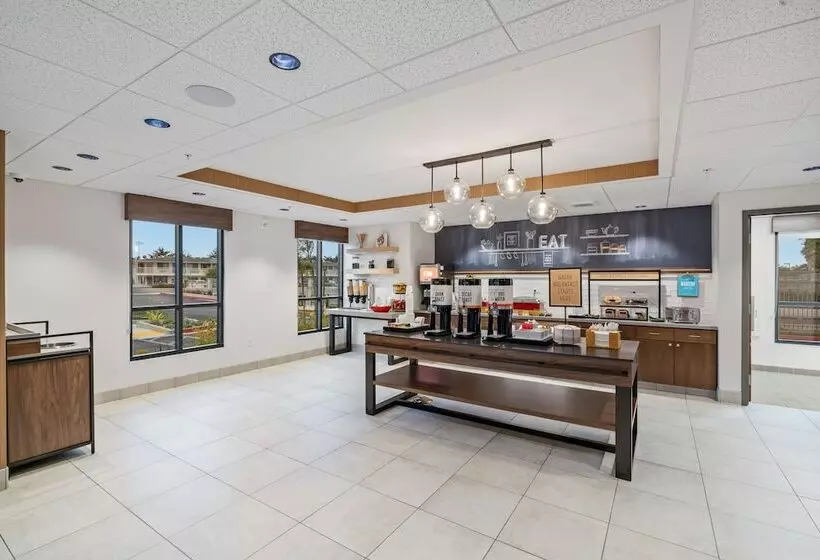 Hotelli Hampton Inn Morro Bay