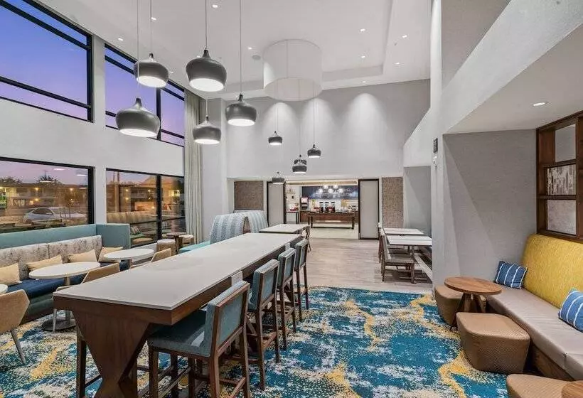 Hotelli Hampton Inn Morro Bay