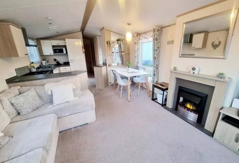 ホテル Impeccable 2 Bed Caravan In Morpeth   Willow Burn