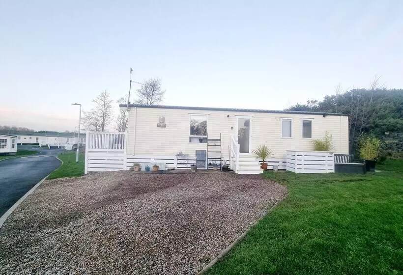ホテル Impeccable 2 Bed Caravan In Morpeth   Willow Burn