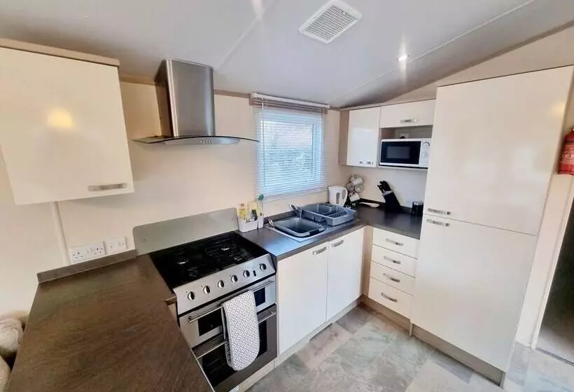 ホテル Impeccable 2 Bed Caravan In Morpeth   Willow Burn