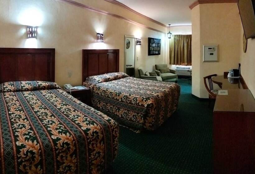 בית מלון כפרי Los Cedros Inn Delicias