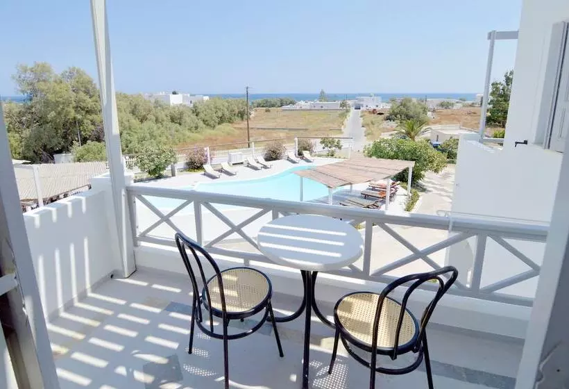 Hotelli Nostos Studio