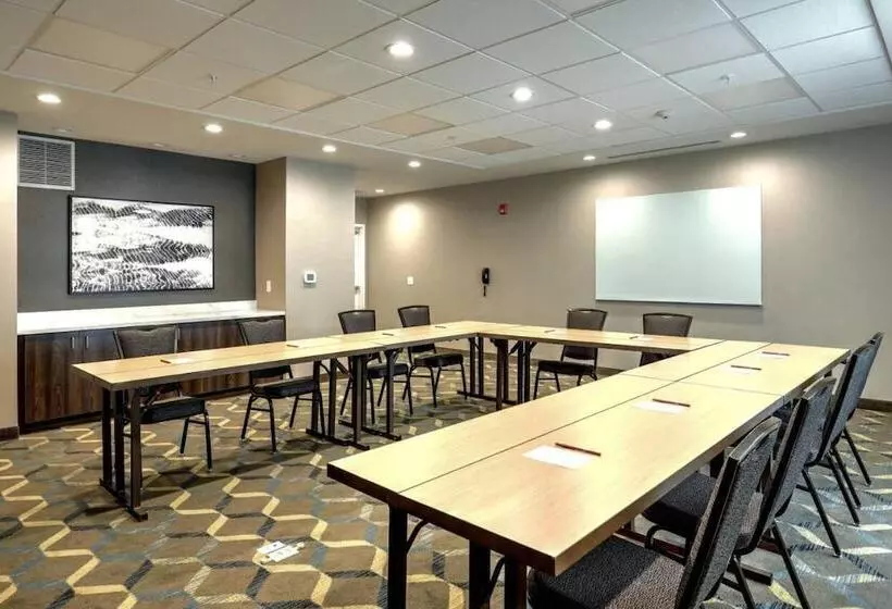 Hotelli Residence Inn By Marriott New Haven Hamden