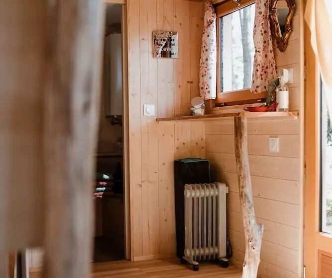 ホテル Tiny Stay Ecolodge