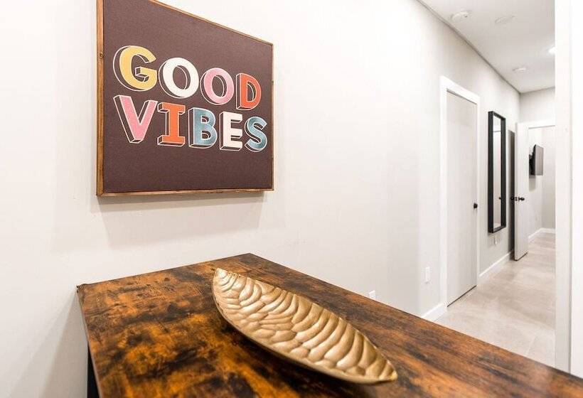 Miami Vibes In East Little Havana