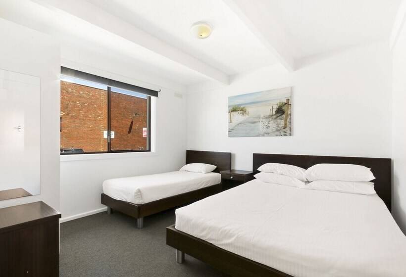 Ocean Bridge Lakes Entrance